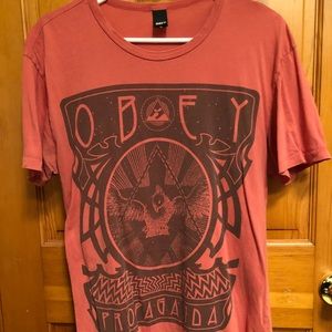 Obey (propaganda) vintage style tee